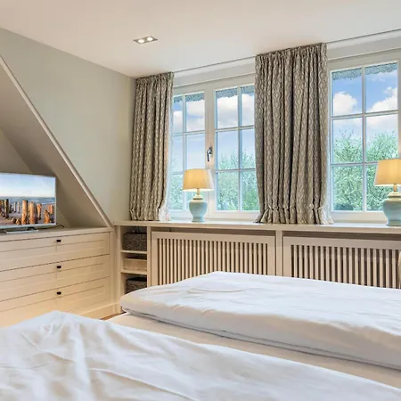 Nyaraló Inselliebe Exklusive Sylter Wellnessoase Mit Sauna Garten In *